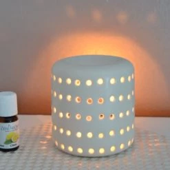 Offres 🤩 Zen'Arôme Senteurs Brûle Parfum Coliseo En Céramique Blanche 😍 10 Offres 🤩 Zen'Arôme Senteurs Brûle Parfum Coliseo En Céramique Blanche 😍 -Huiles essentielles || Lanternes || Diffuseurs de parfums Soldes brule parfum coliseo en ceramique blanche 4