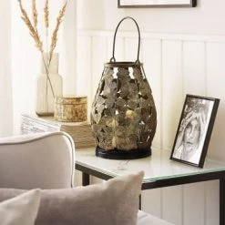 Le moins cher 🔔 Beliani Lanternes Lanterne Décorative Doré 😉 -Huiles essentielles || Lanternes || Diffuseurs de parfums Soldes lanterne decorative dore 1