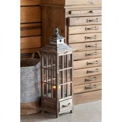 De gros ✔️ LANADECO Lanternes Fenêtre Bois De Sapin Marron Métal Noir H130cm - Lot De 2 ⭐ -Huiles essentielles || Lanternes || Diffuseurs de parfums Soldes lanternes fenetre bois de sapin marron metal noir h130cm lot de 2 3