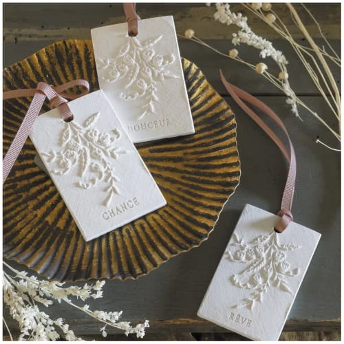 Top 10 👍 Mathilde M Senteurs Pochon De 3 Décors Parfumés Petits Mots - Marquise 🎁 4 Top 10 👍 Mathilde M Senteurs Pochon De 3 Décors Parfumés Petits Mots - Marquise 🎁 – Image 2